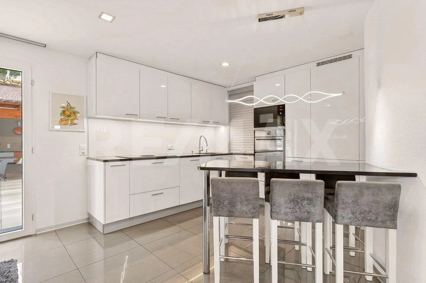 In una zona residenziale: bella villa familiare 4,5 stanze - Foto 7 di 13