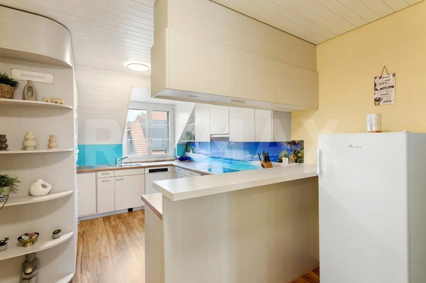 Appartement en duplex spacieux de 5,5 pièces avec loggia - Photo 5 sur 13