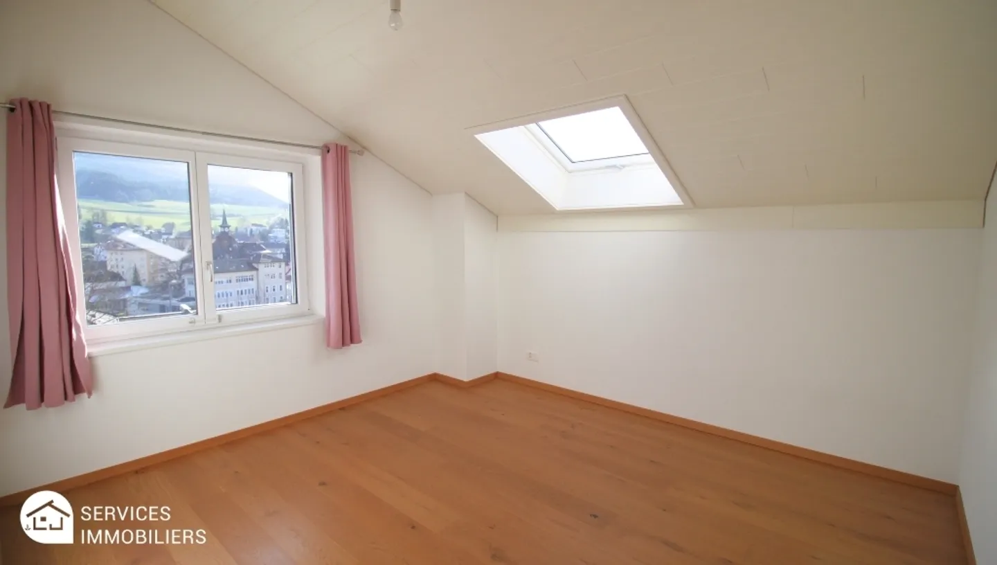 Villa moderna dell'architetto con vista libera sulla valle - Foto 20 di 30