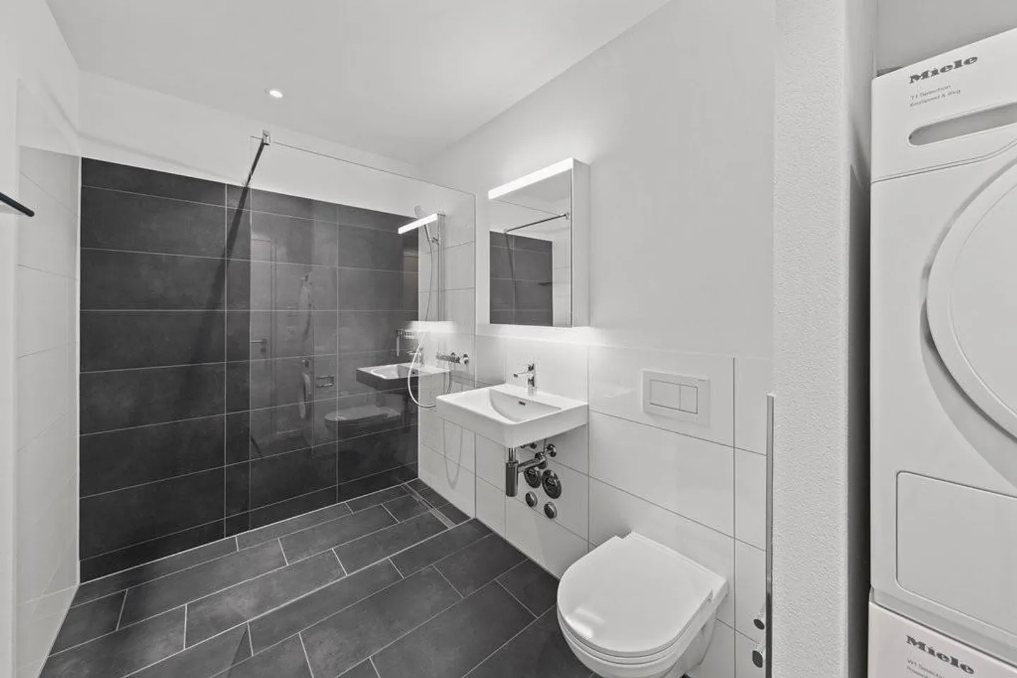 Appartement neuf de 2,5 pièces au Wolfganghof Sud - Photo 4 sur 6