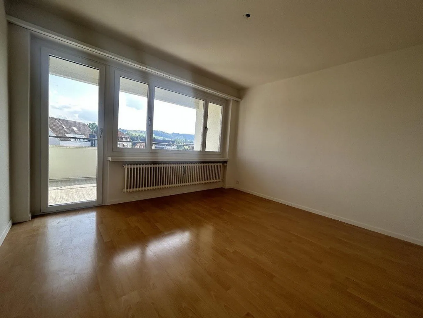 Appartamento 3 locali accogliente con balcone - Foto 2 di 6