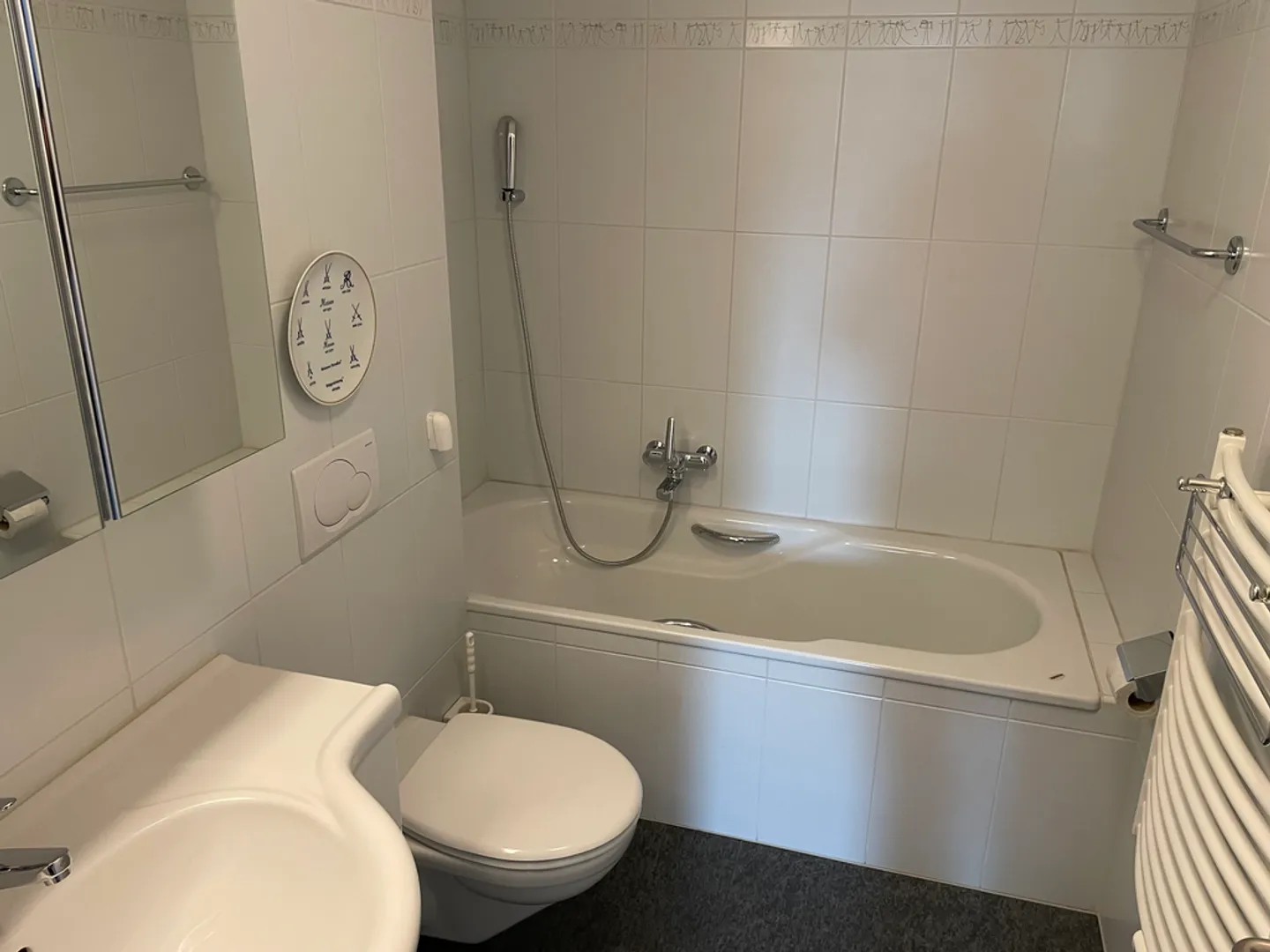 Magnifique appartement de 4,5 pièces au centre de Therwil - Photo 9 sur 11