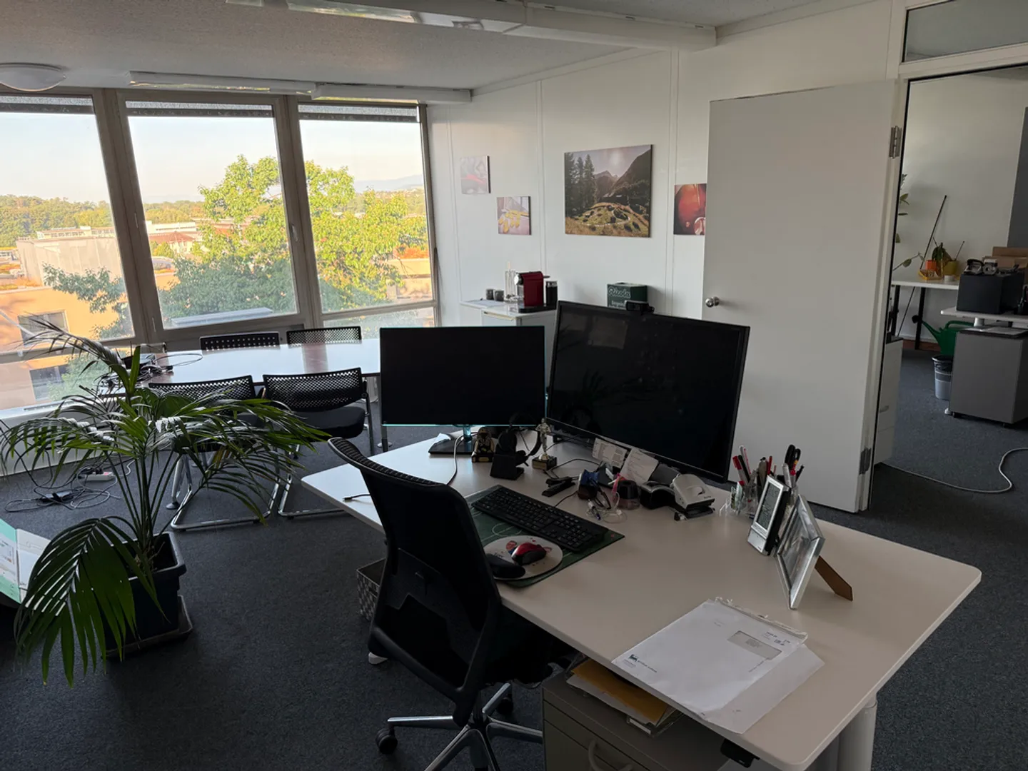 Espace de Bureau Flexible - Photo 2 sur 8