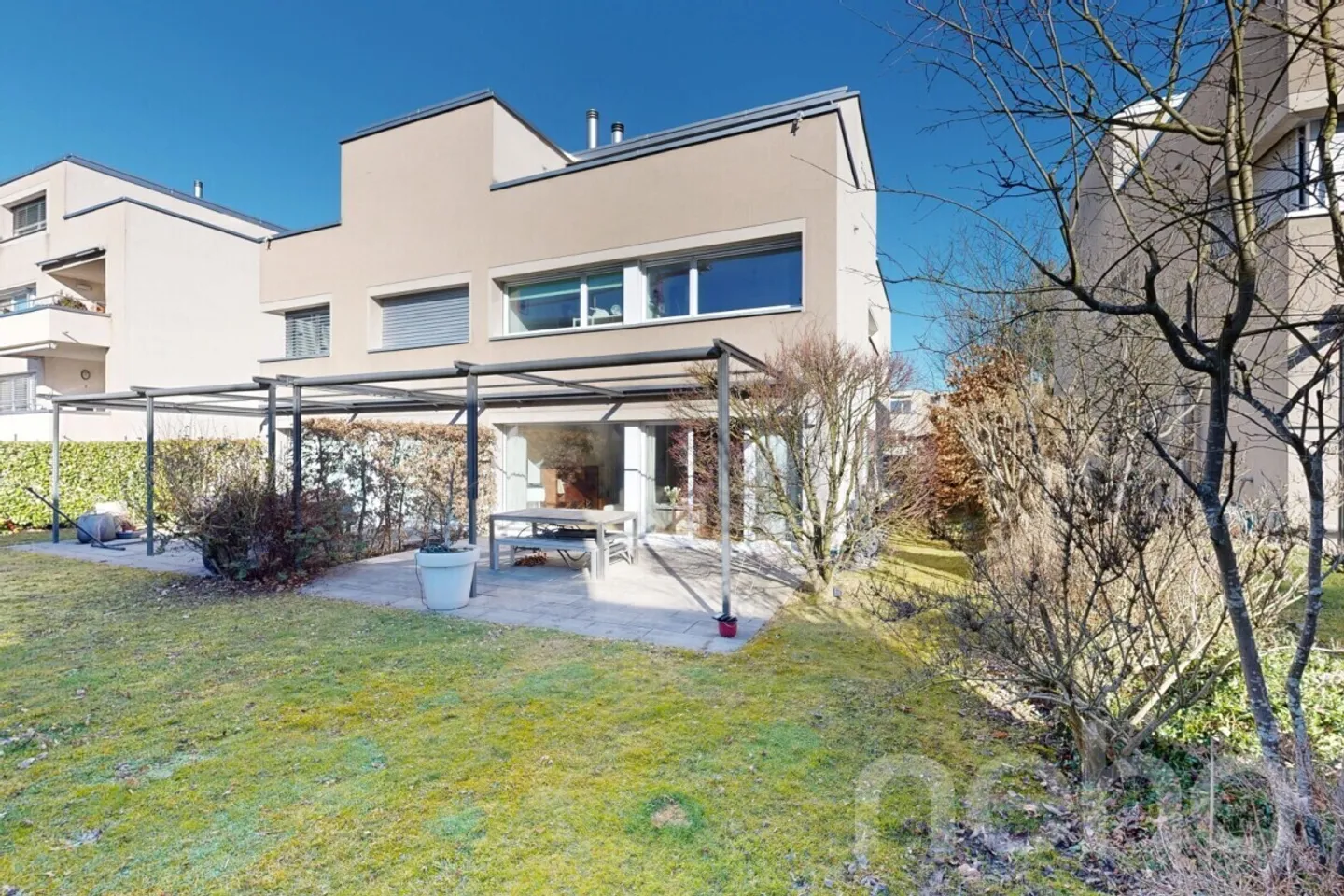 Charmantes Doppelhaus mit Garten - Foto 10 von 13