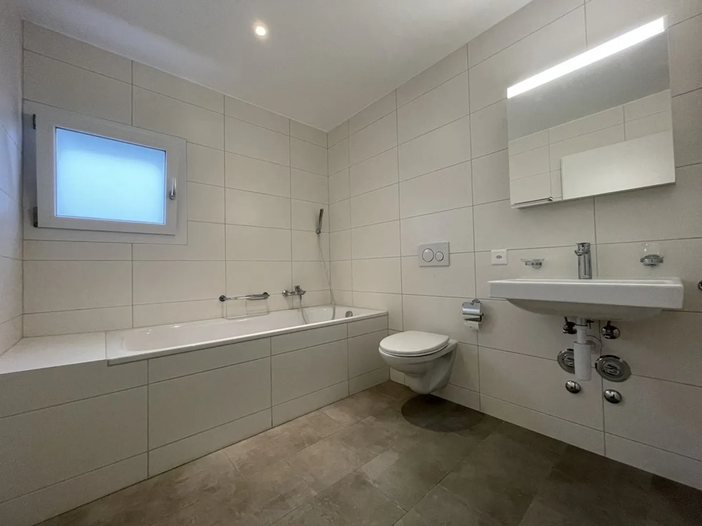 Modernes 4.5-Zimmer-Apartment - Foto 6 von 8