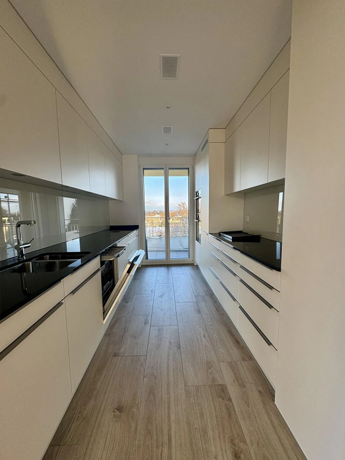 Ultimo appartamento nuovo di 3,5 locali disponibile al 2° piano - Foto 7 di 12