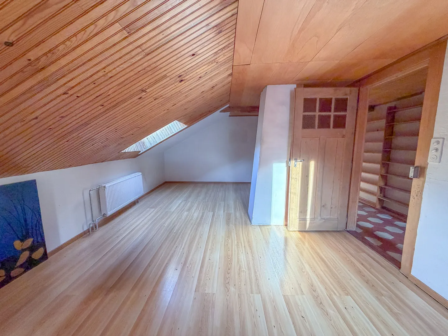 House with housing, workshops, garage, storage. Total area of 700 m2 - Photo 14 of 22