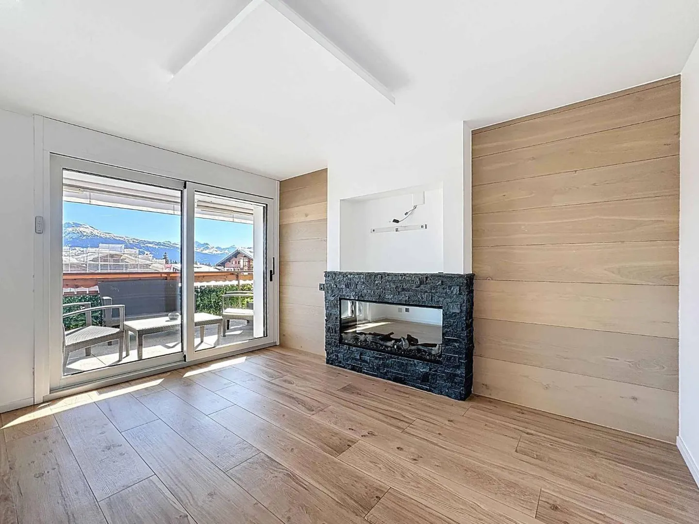 Attic 6.5 rooms - Photo 6 of 12