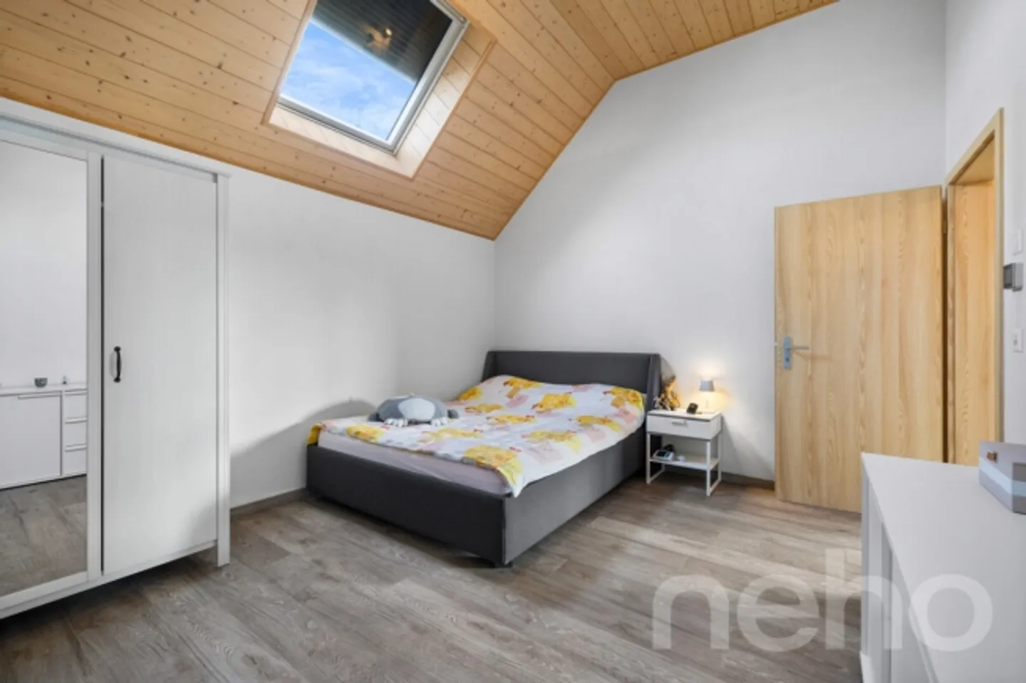 House with character and separate living space in Chavannes-le-Chêne - Photo 8 of 13