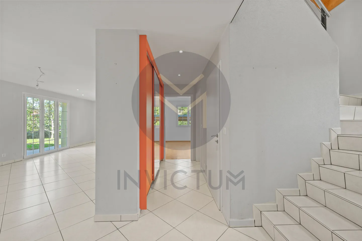 Beautiful 8-room property with independent studio in Mouret - Photo 6 of 13