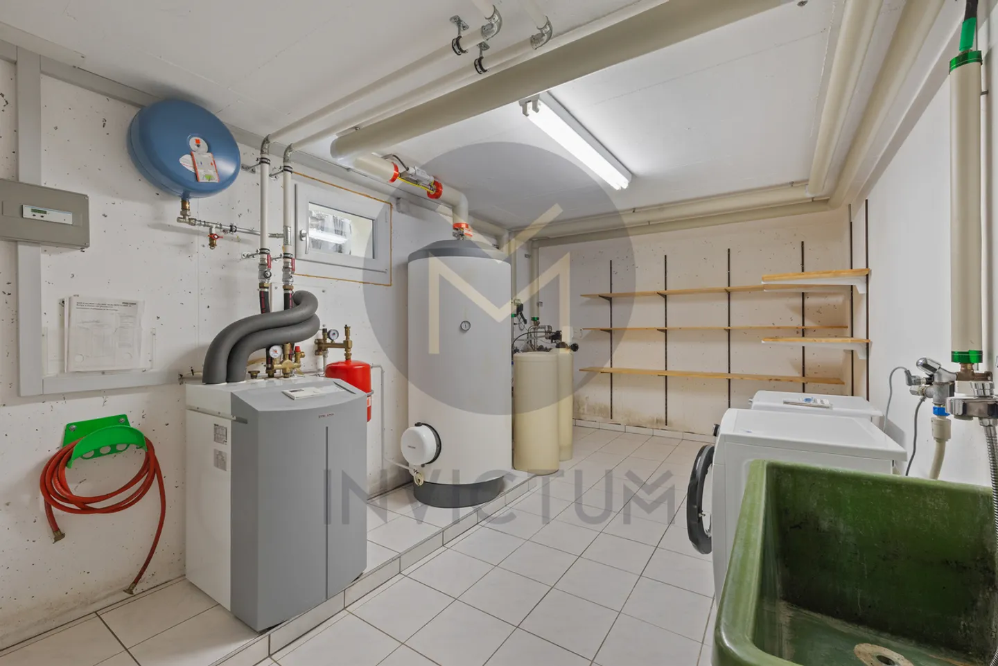 Beautiful 8-room property with independent studio in Mouret - Photo 13 of 13