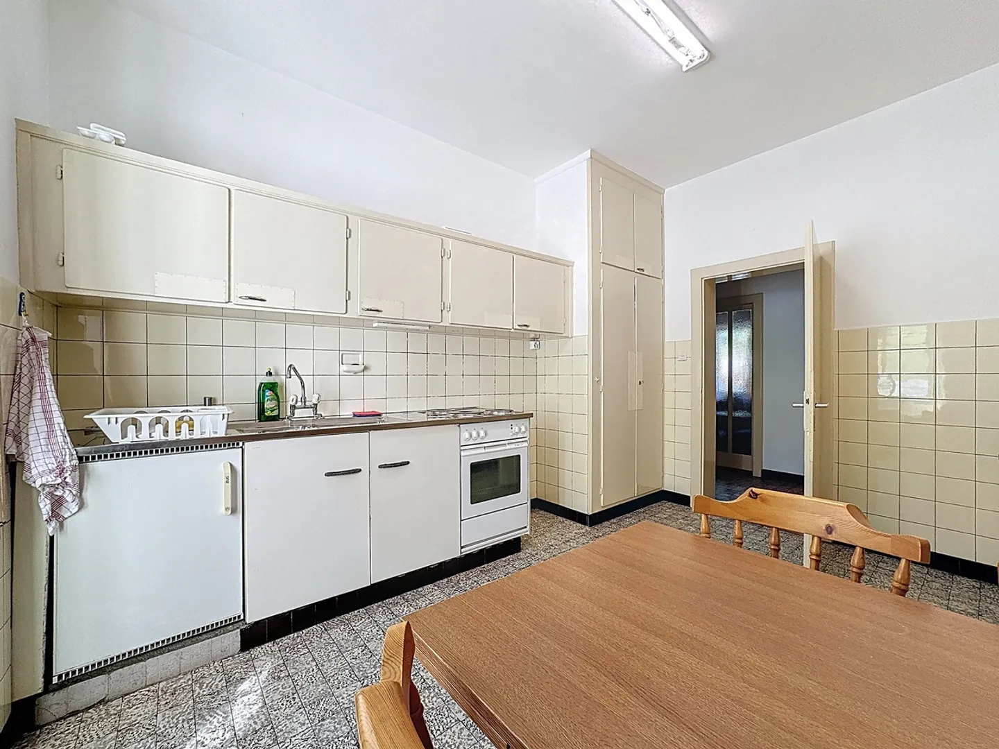 Apartment for rent - Photo 6 of 13