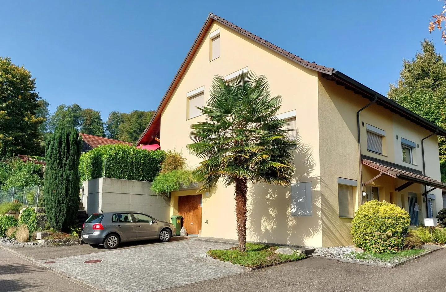 Charming single-family house with garden in a quiet location in Pratteln - Photo 1 of 17