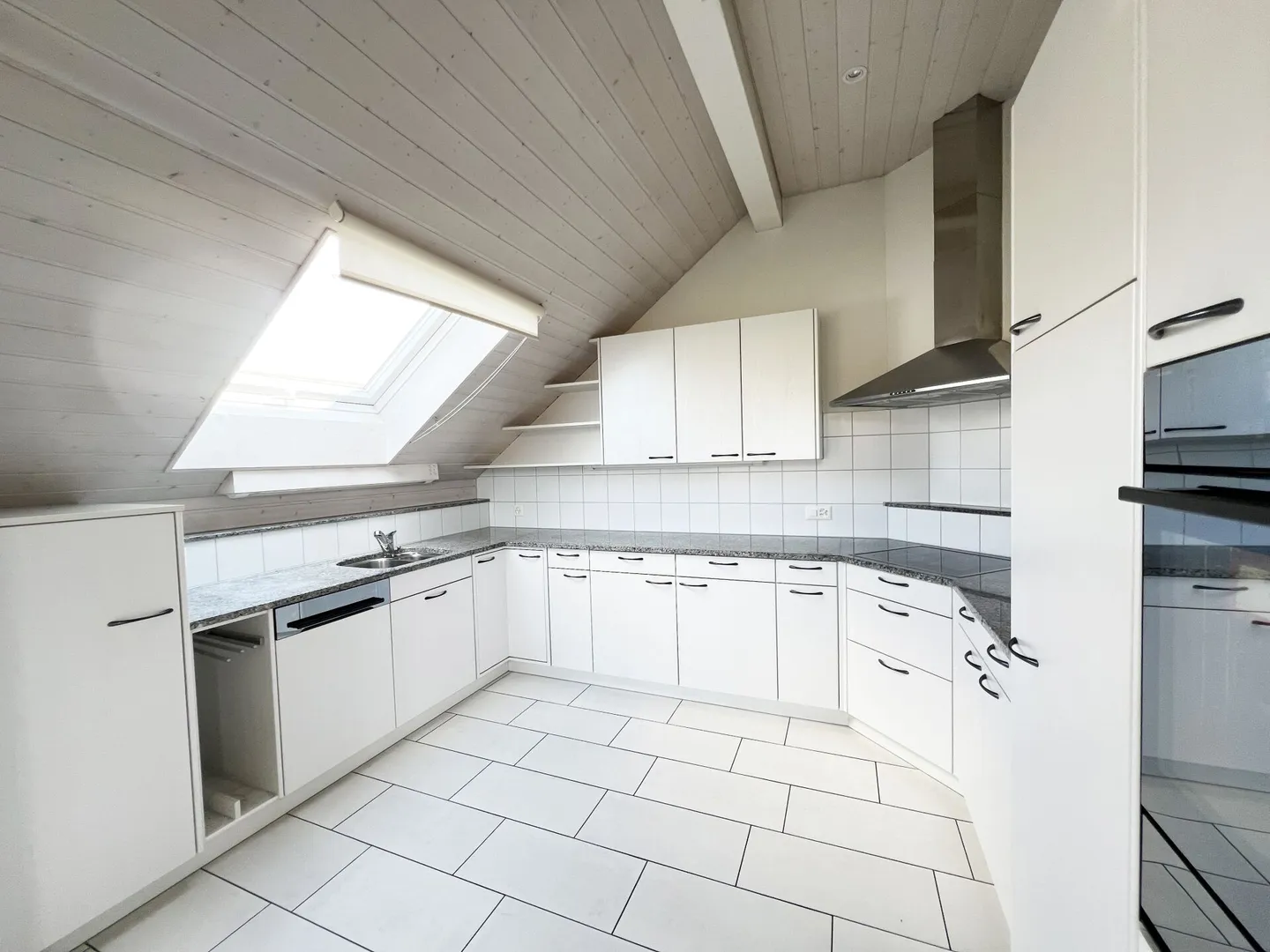 Living with a View and Sense of Space - Your New Home in Gebenstorf - Photo 8 of 11