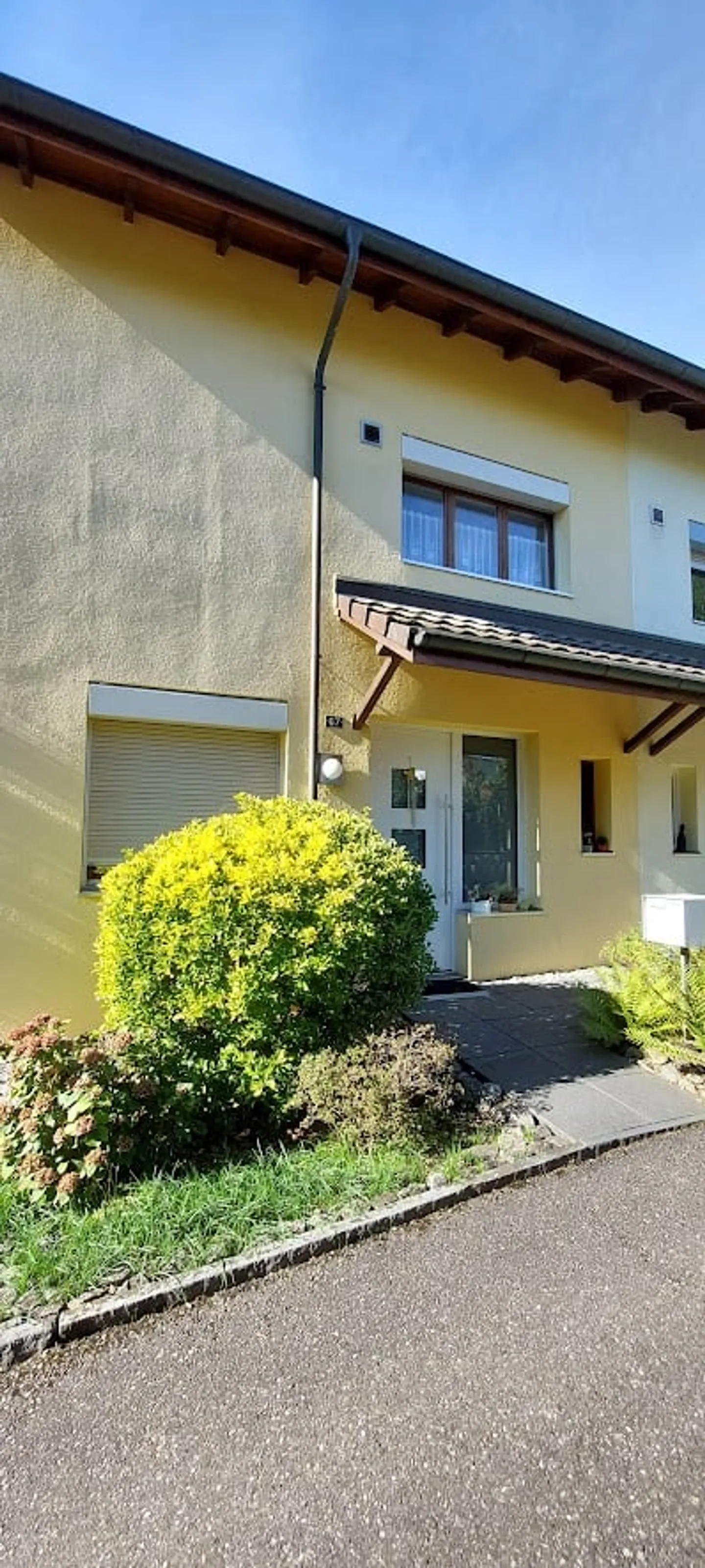 Charming single-family house with garden in a quiet location in Pratteln - Photo 4 of 17