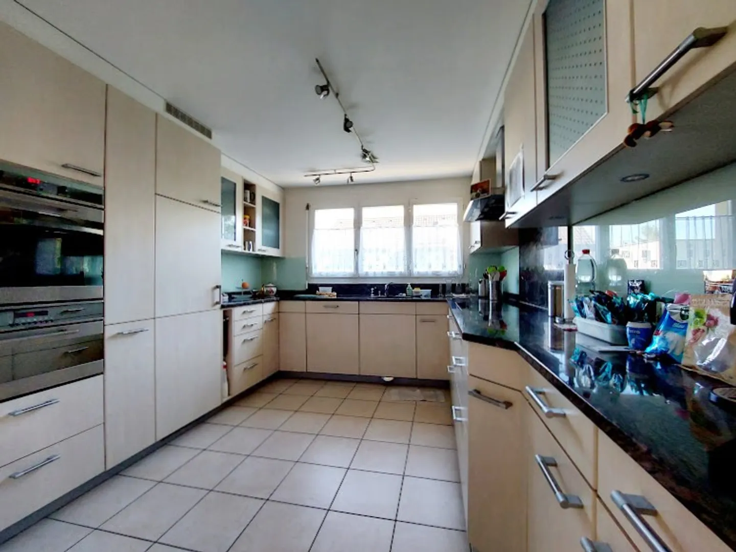 Charming single-family house with garden in a quiet location in Pratteln - Photo 9 of 17