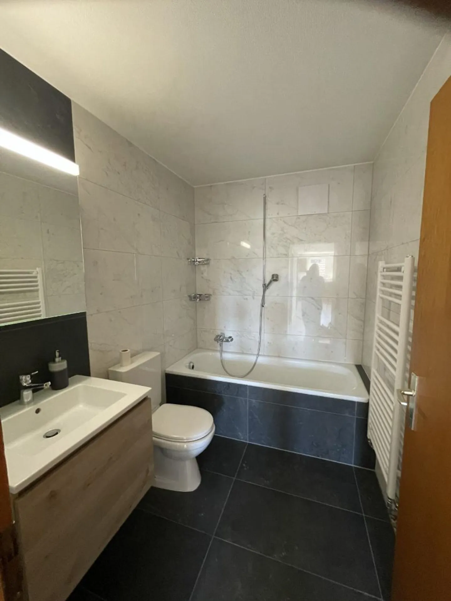 Appartamento 5.5 stanze - Foto 6 di 10