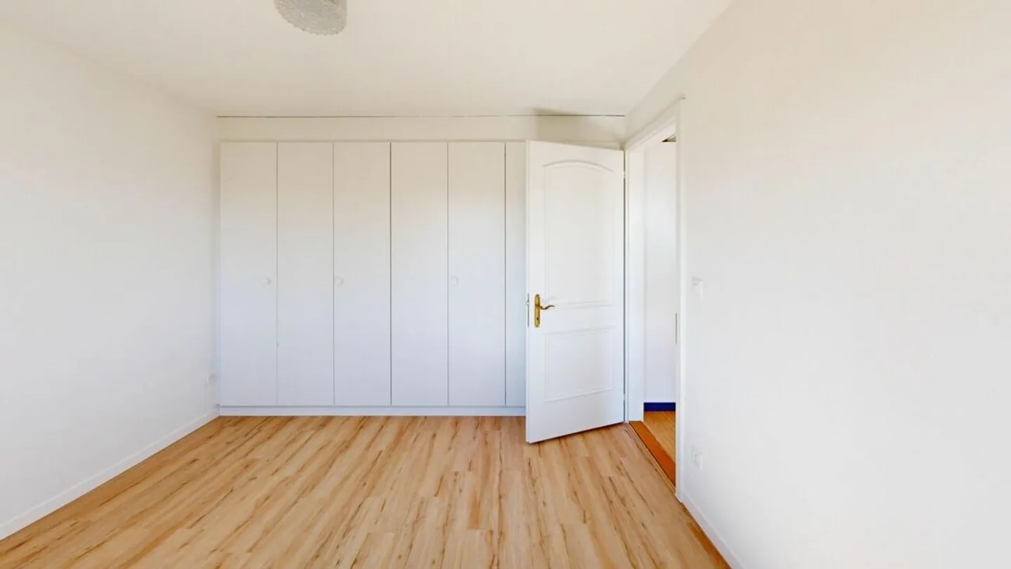 La tua nuova casa in una posizione soleggiata - ideale per famiglie e coppie - Foto 11 di 24