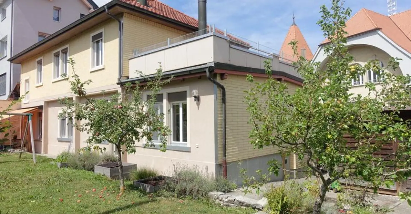 Tramelan - 2-stöckiges Haus - Foto 1 von 20