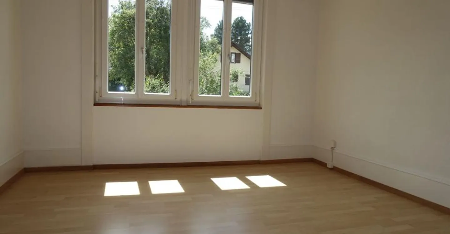 Tramelan - 2-stöckiges Haus - Foto 12 von 20