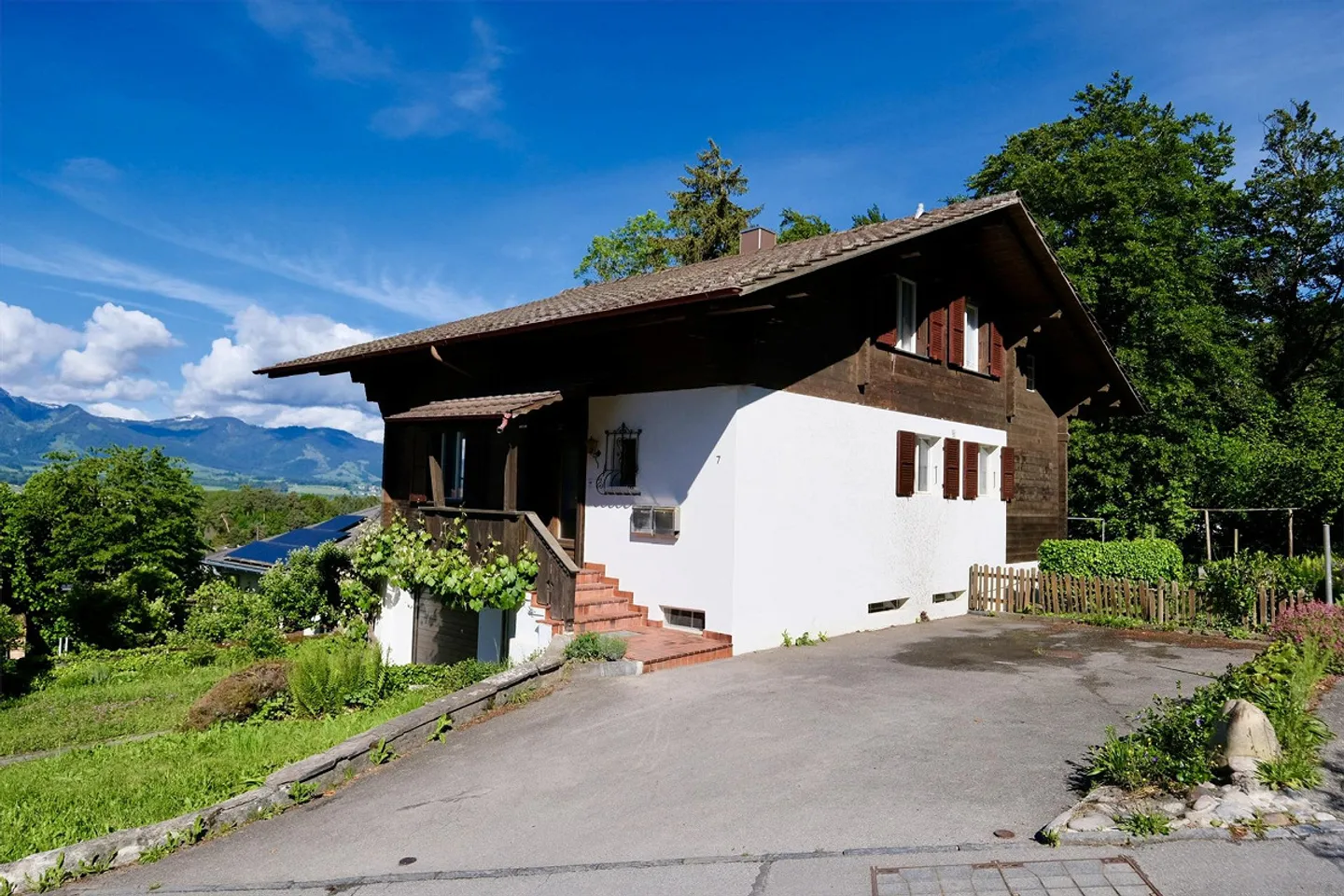Hünibach: House in a sunny location above Lake Thun - Photo 5 of 9