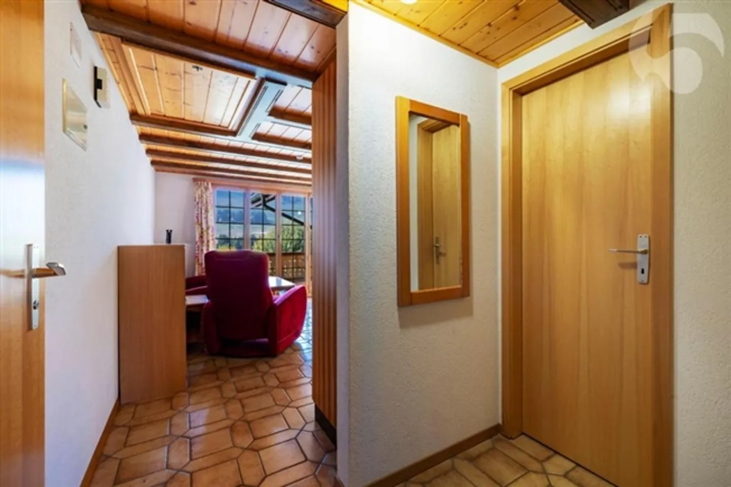 Appartamento in vendita - Foto 3 di 12