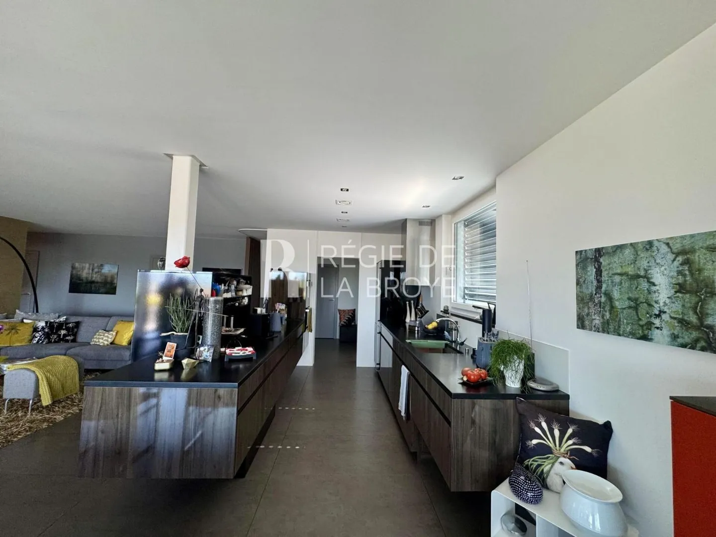 Appartamento di alta classe con 4,5 stanze a Gampelen - Foto 4 di 13