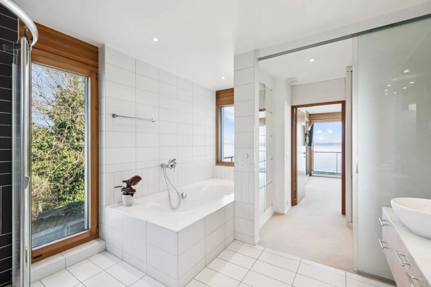 Villa 8.5 rooms - Photo 5 of 7