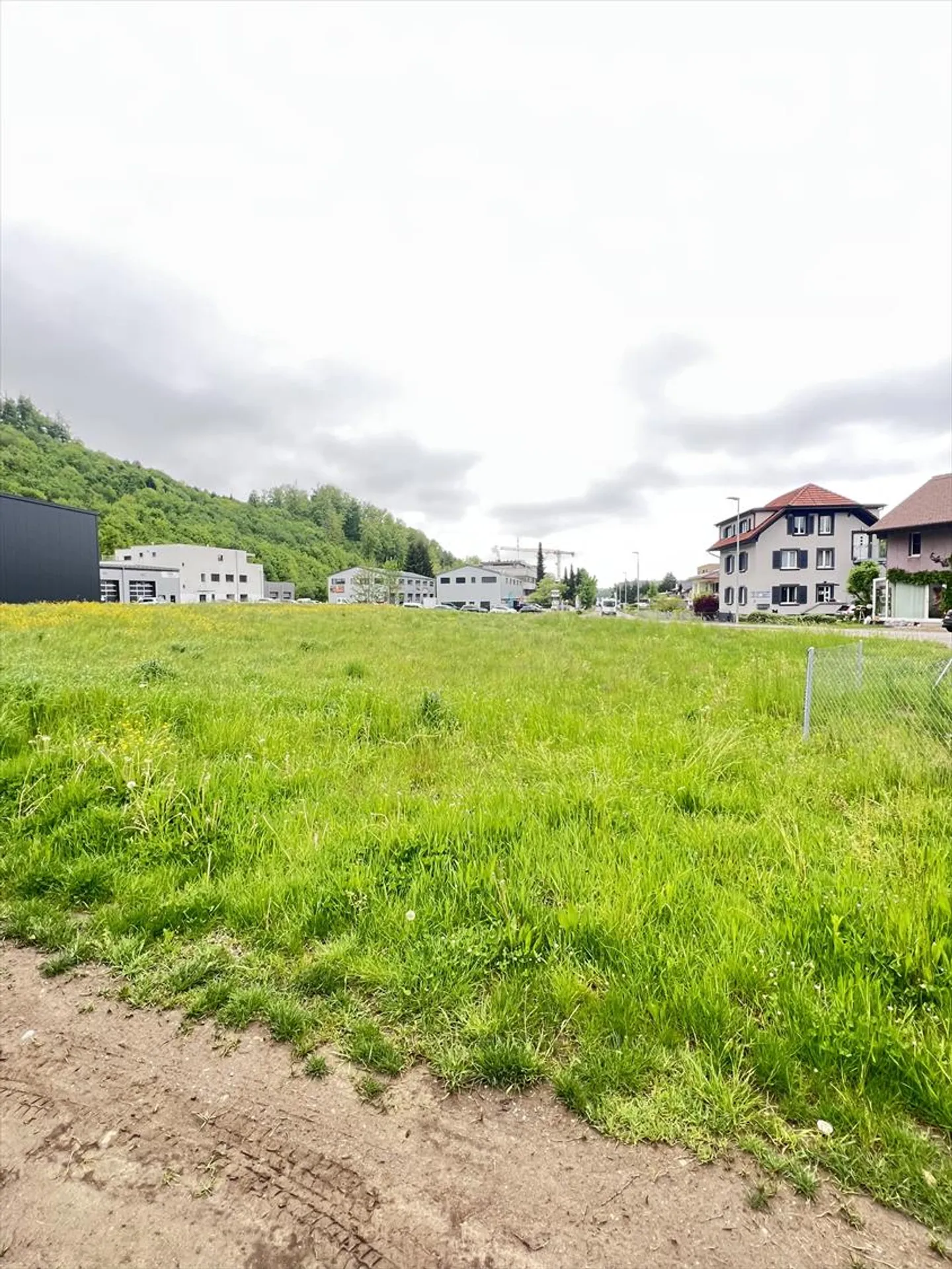 Suche Baugrundstück in der Region Fribourg und Umgebung - Foto 1 von 4