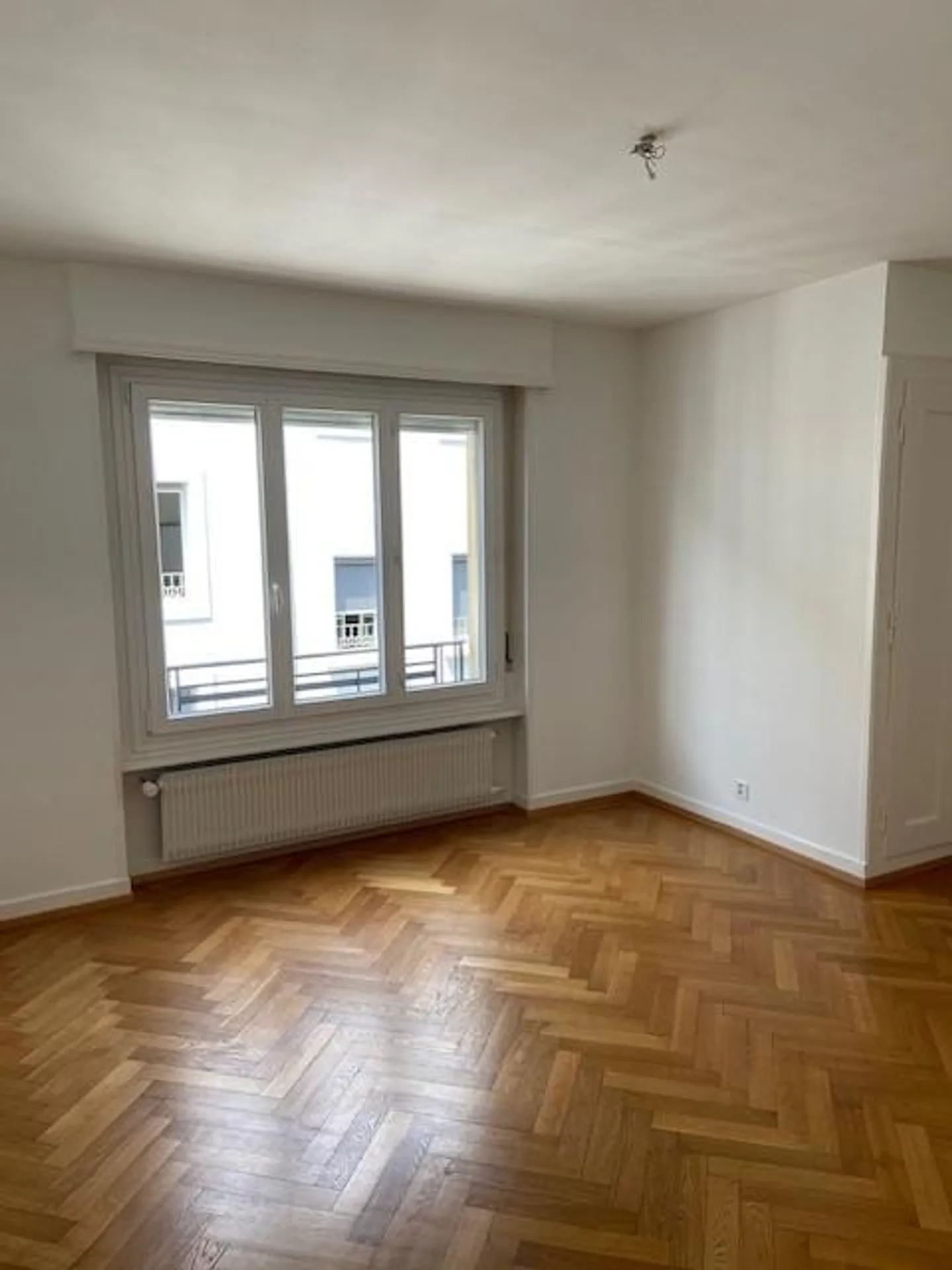 Beautiful 3.5-room apartment with two balconies in the heart of Lausanne - Photo 11 of 11