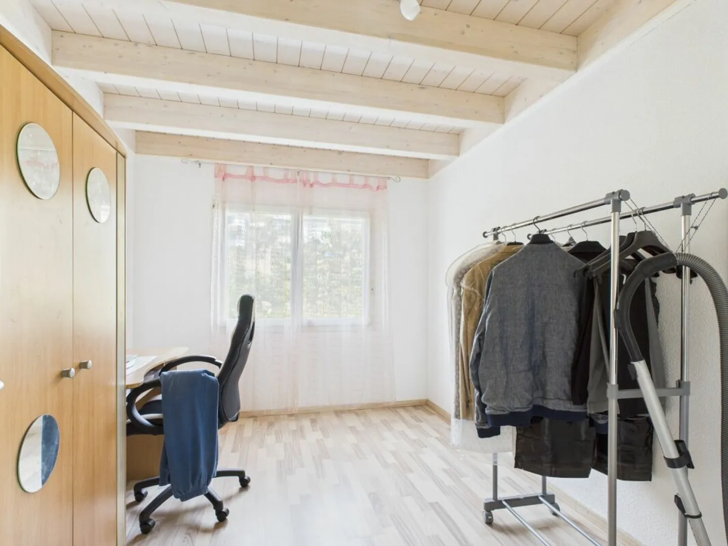 Family-friendly terraced house in Thürnen - with garden and plenty of space - Photo 10 of 13