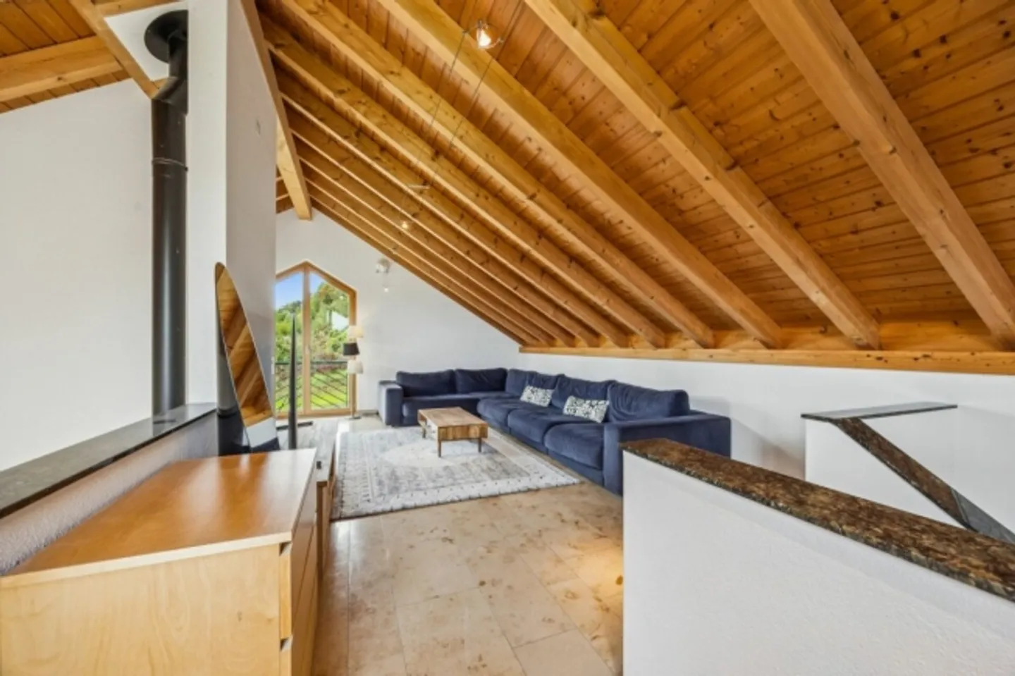 «Freistehendes 5.5-Zimmer-Einfamilienhaus mit Seesicht» - Foto 7 von 13