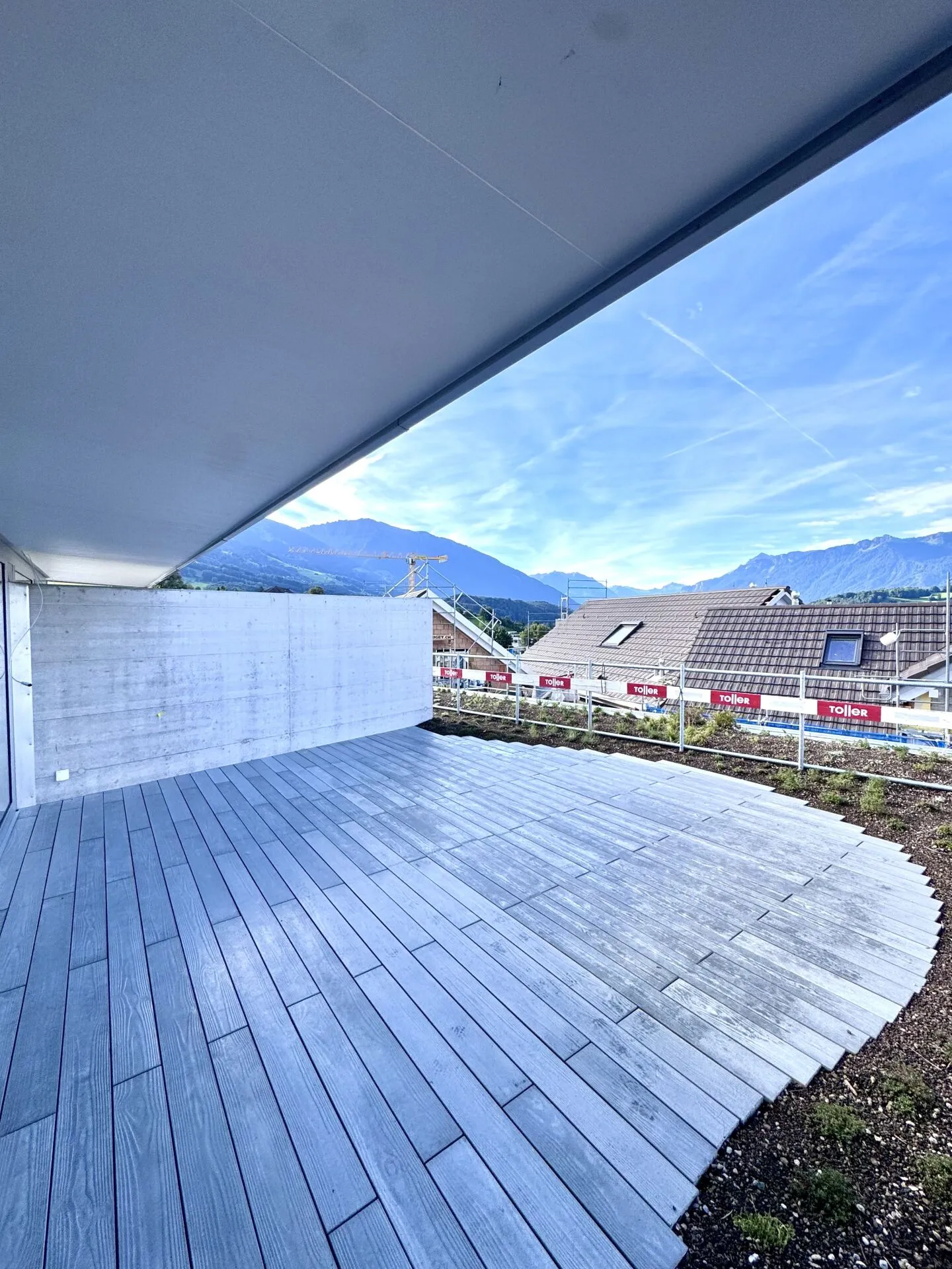 Nuova costruzione: attico di 3,5 locali con due splendide terrazze sul tetto a Kaltbrunn - Foto 8 di 14