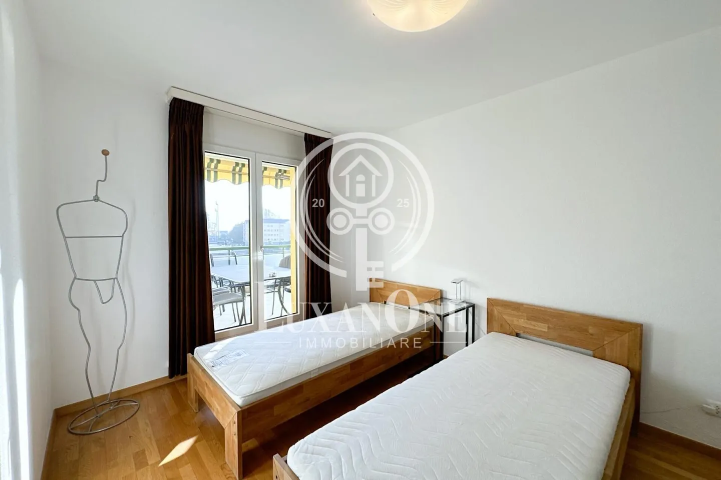 Beautiful 3.5-room apartment in the Residenza Robinia - central, sunny, furnished - Photo 11 of 11