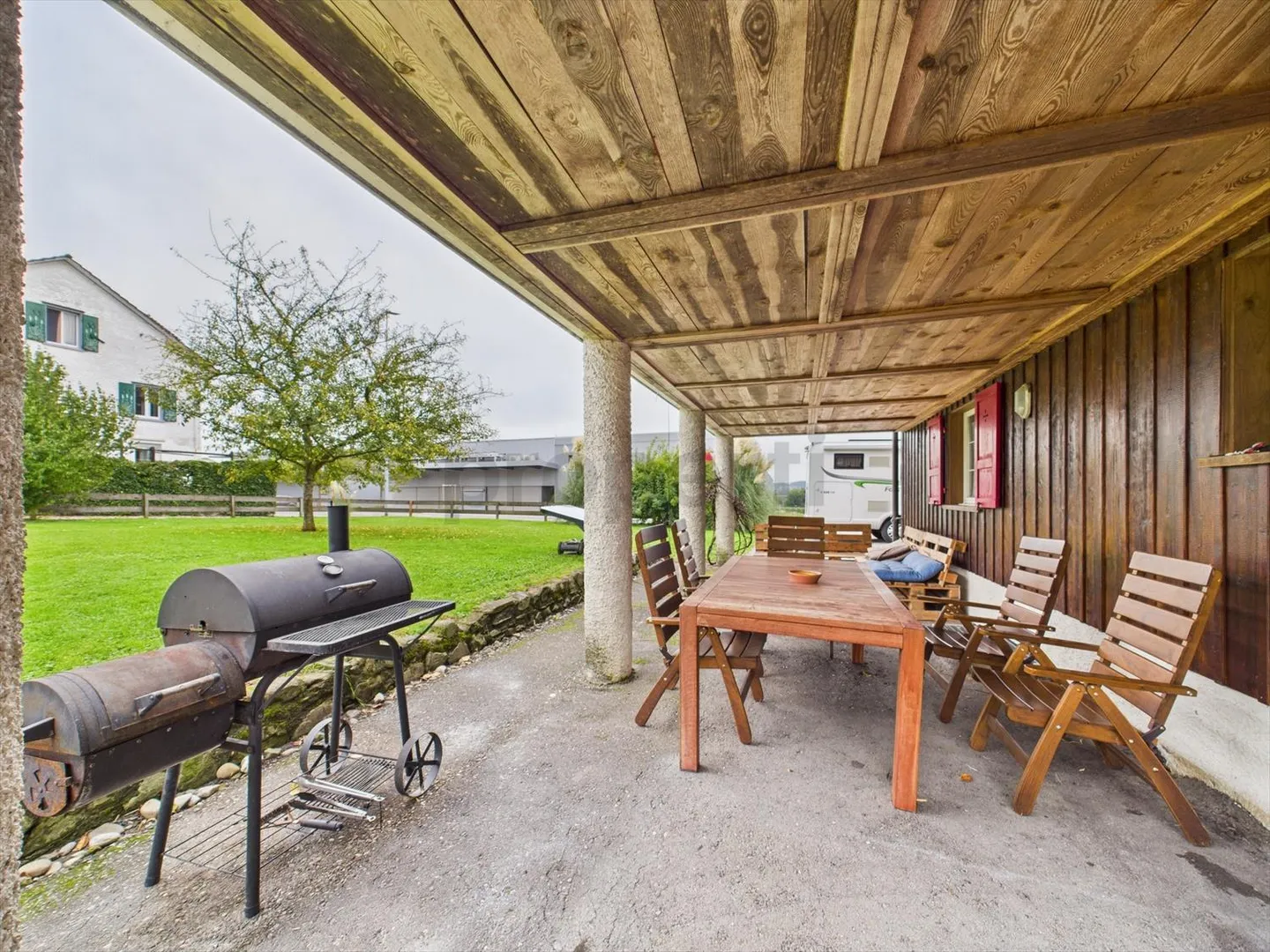 Beautiful 5.5-room single-family house with barn in Hefenhofen - Photo 6 of 13