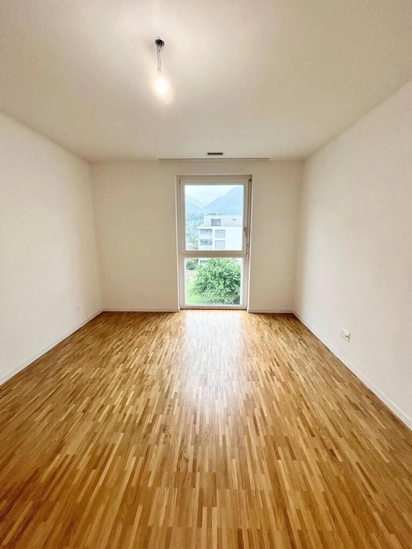 À saisir! Magnifique appartement dans un environnement verdoyant! - Photo 7 sur 10