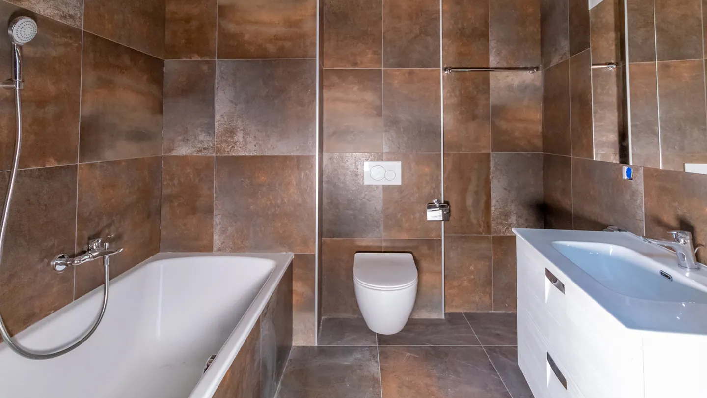 FOR RENT DUPLEX APARTMENT 4.5 ROOMS INDEPENDENT - Photo 8 of 9