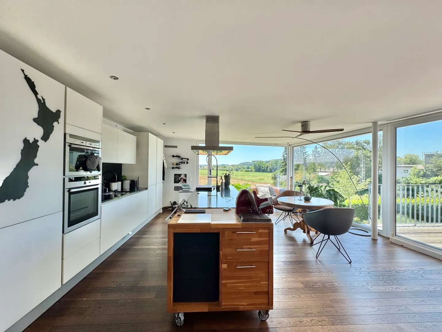 Exclusive Terrace House with Alpine View - Photo 5 of 11