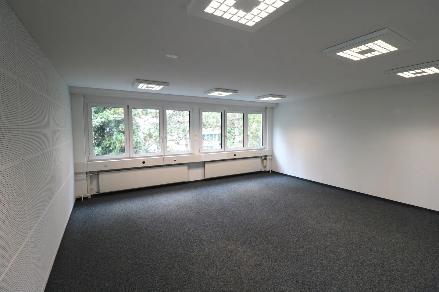 Spazio ufficio moderno in affitto - Foto 11 di 11