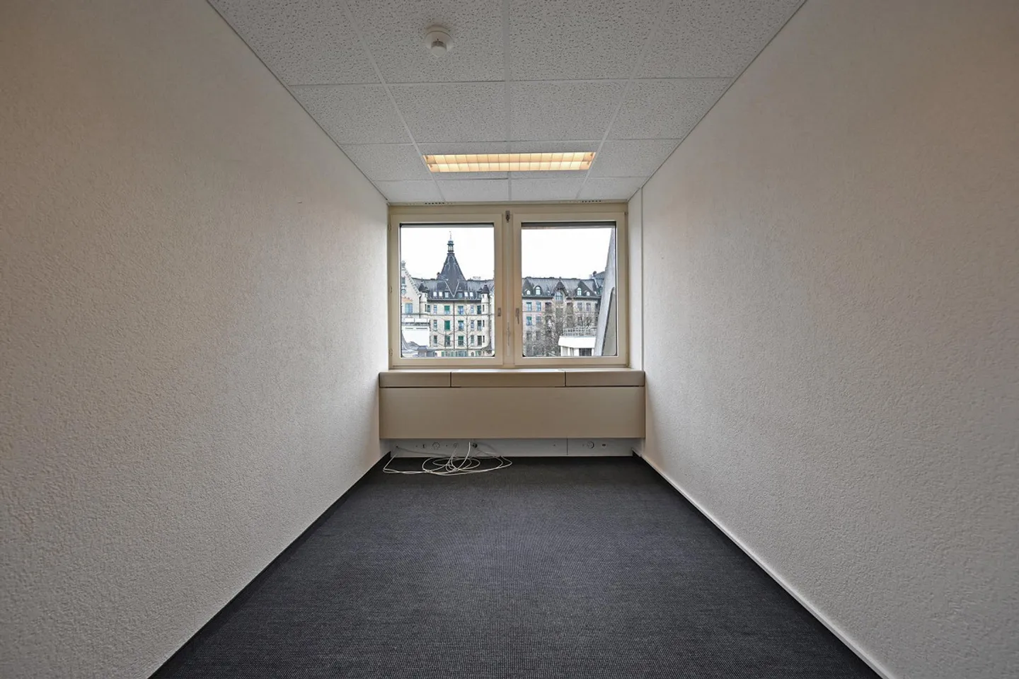 Bureau dans un emplacement central - Photo 5 sur 6