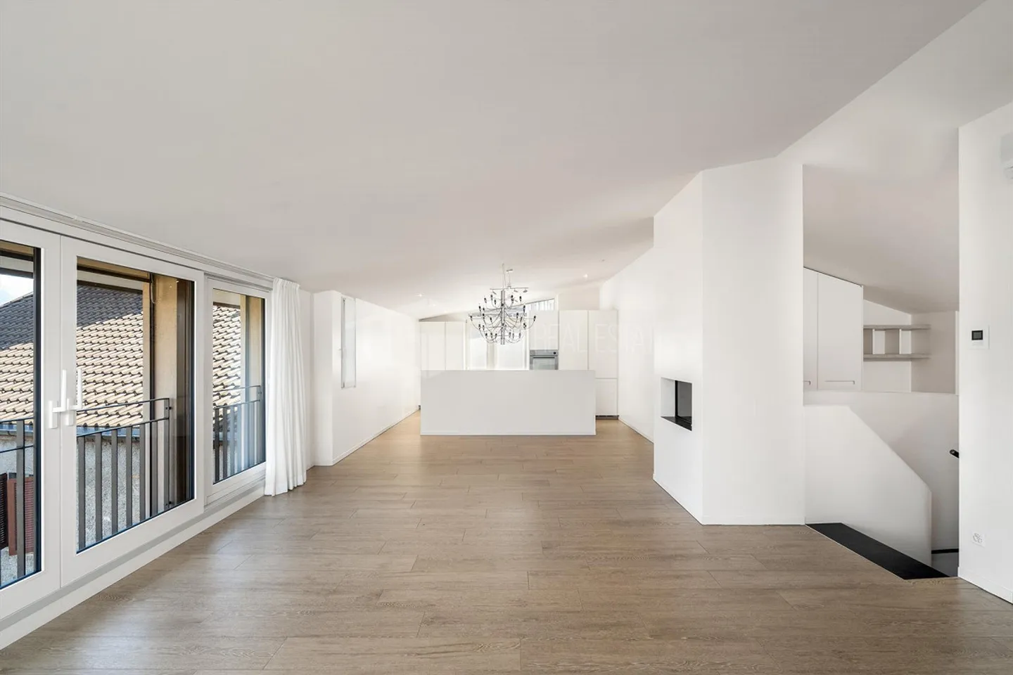 Duplex moderne avec 4 chambres et vue sur le lac - Photo 4 sur 13