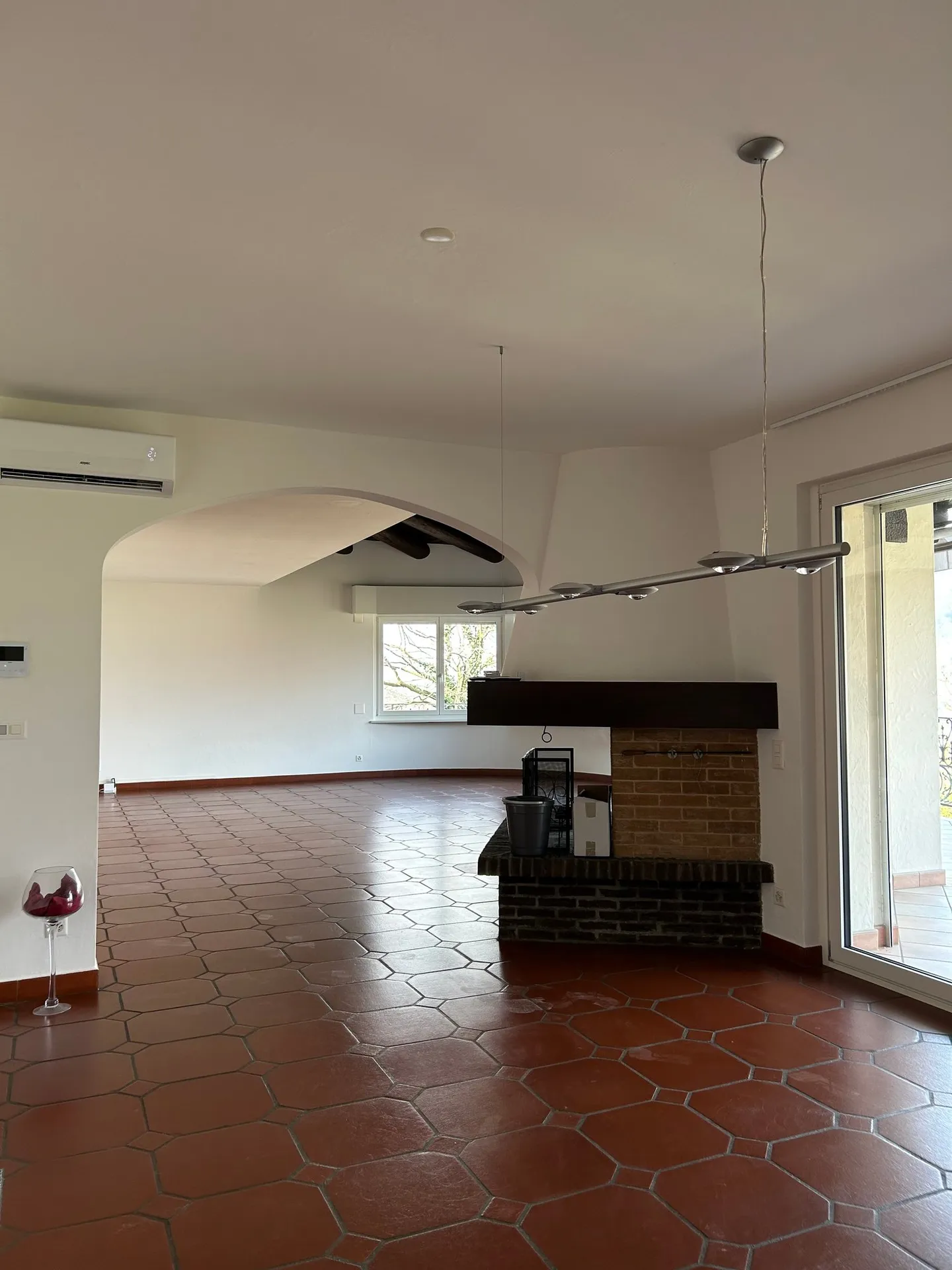 VEZIA - ZU VERKAUFEN VILLA MIMOSA MIT 5,5 ZIMMERN - 500m² - Foto 7 von 12