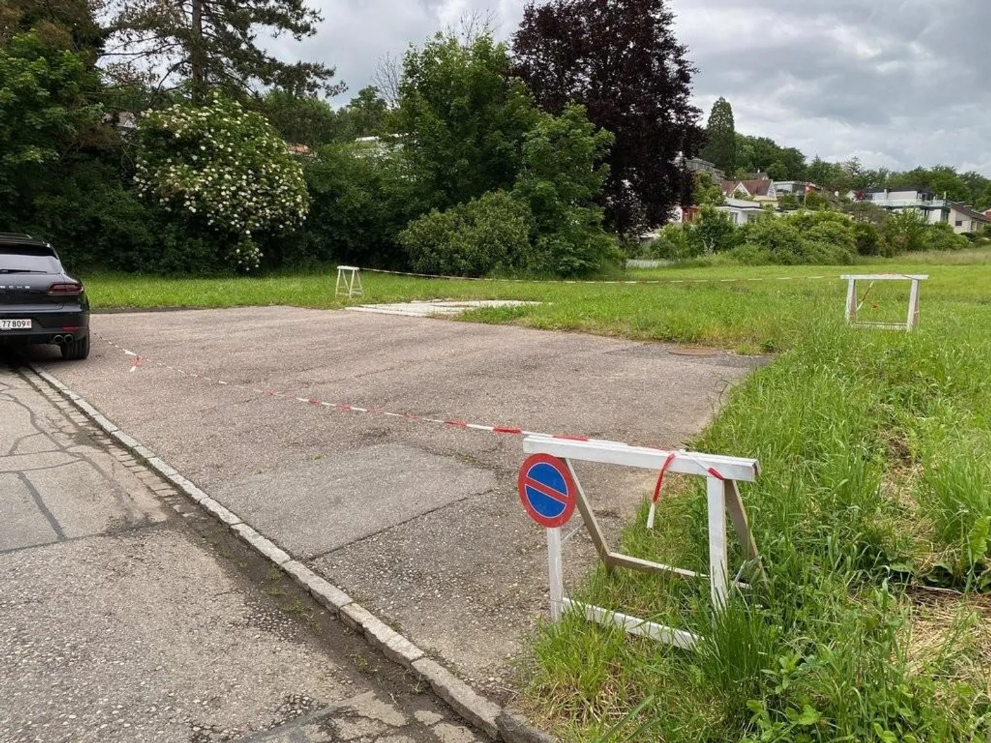 Autoabstellplatz in Therwil - Foto 1 von 1