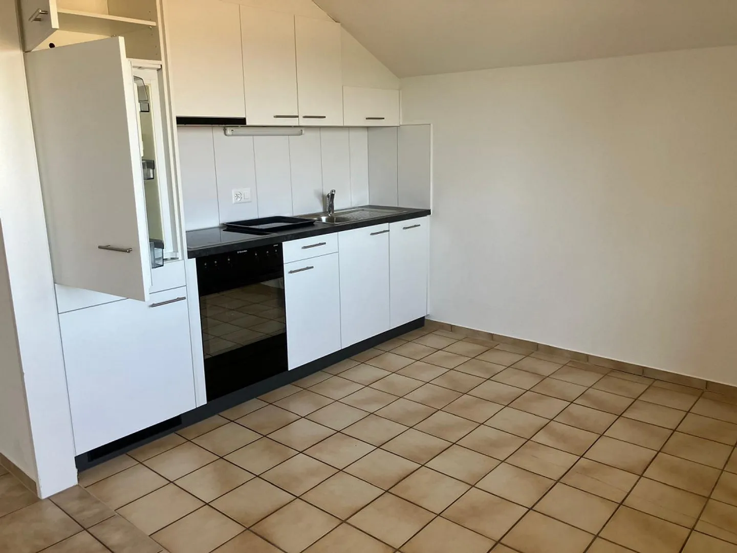 Bel appartamento di 1½ locali con balcone - Foto 2 di 7