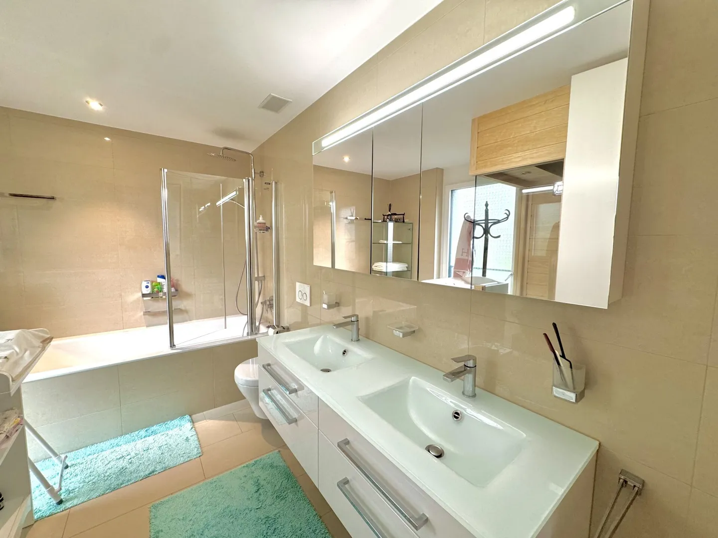 Appartamento esclusivo di 4,5 locali in una posizione privilegiata a Zurigo Höngg - Foto 14 di 14