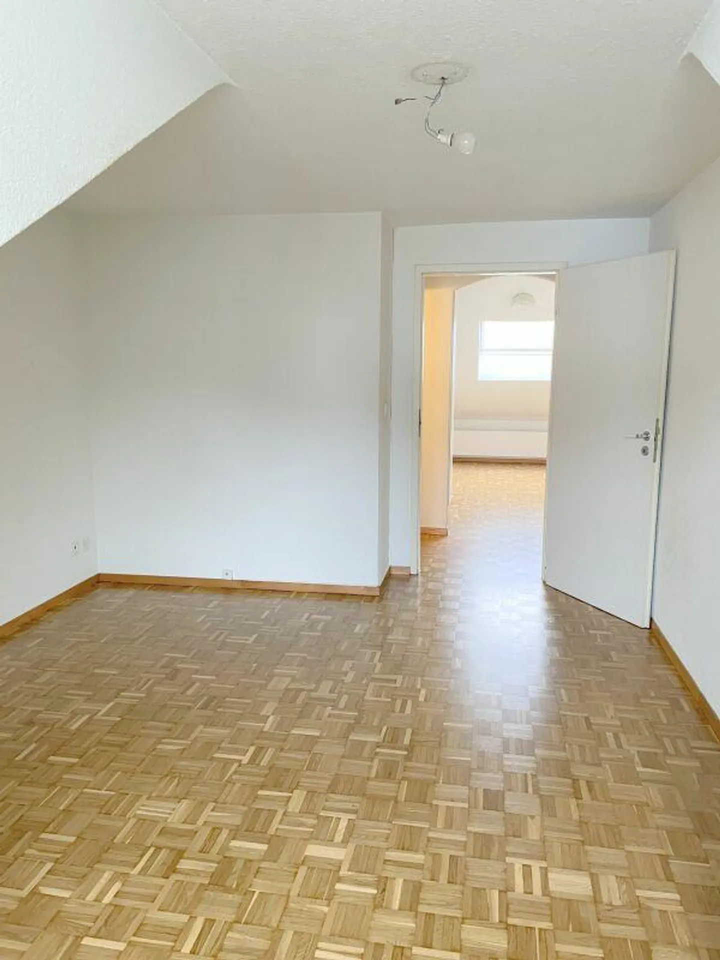 Appartement 2,5 pièces près de la ville de Saint-Gall - Photo 4 sur 6