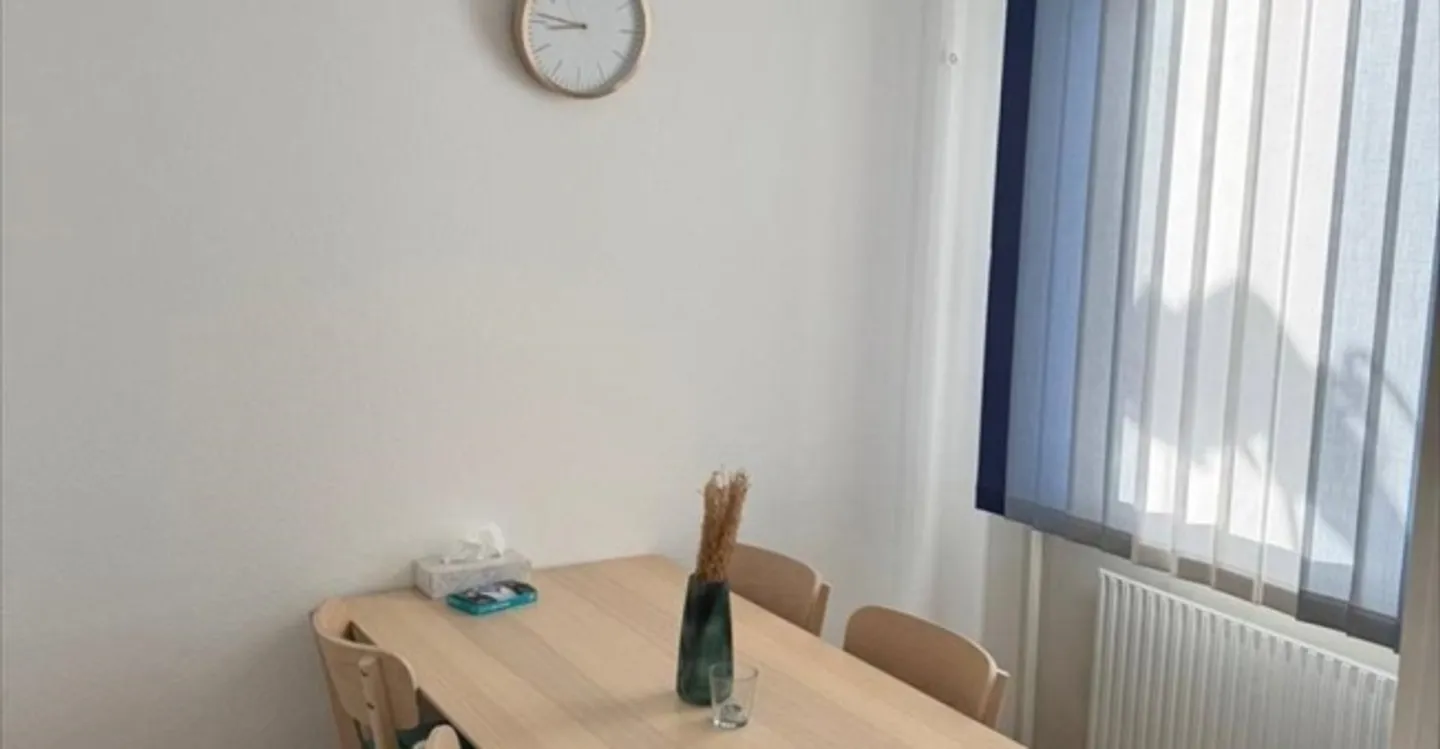 Office space for rent - Photo 6 of 7