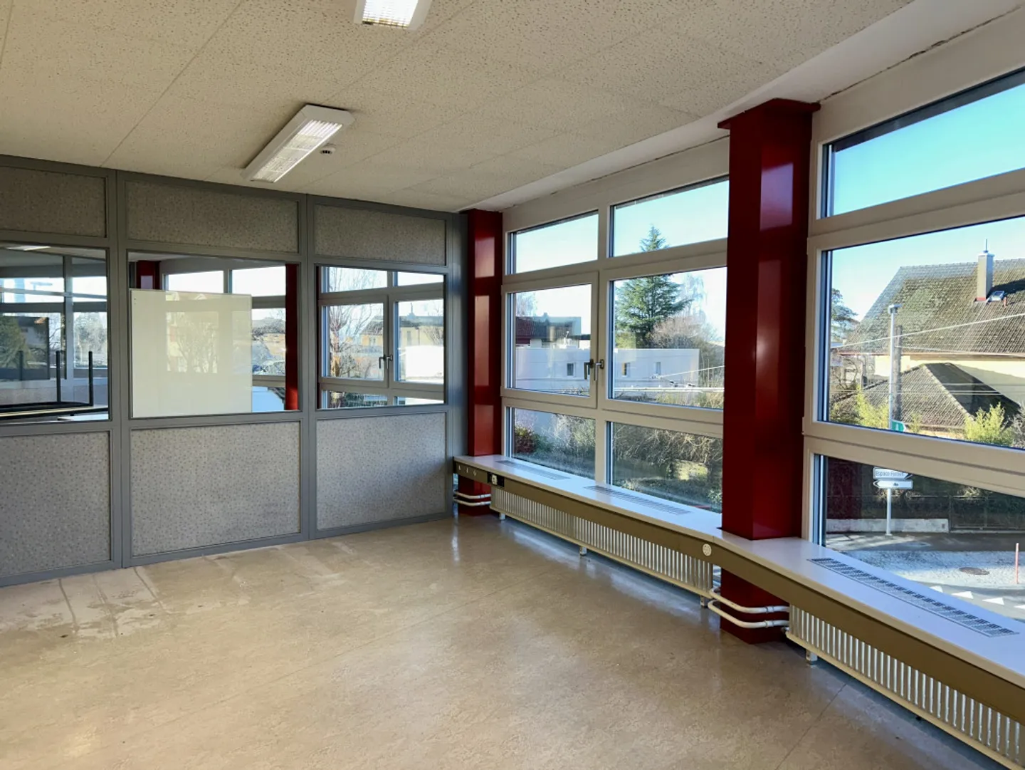 IDEALLY LOCATED! - Photo 3 of 5