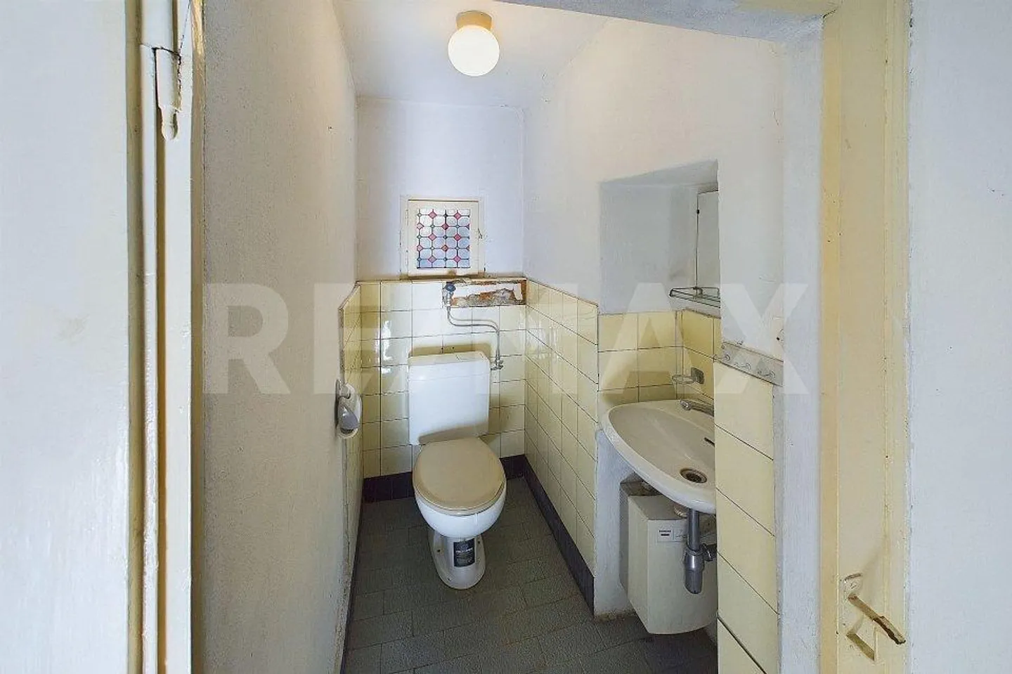 Opportunità immobiliare - Casa di villaggio di 6 ½ stanze da ristrutturare - Foto 8 di 13