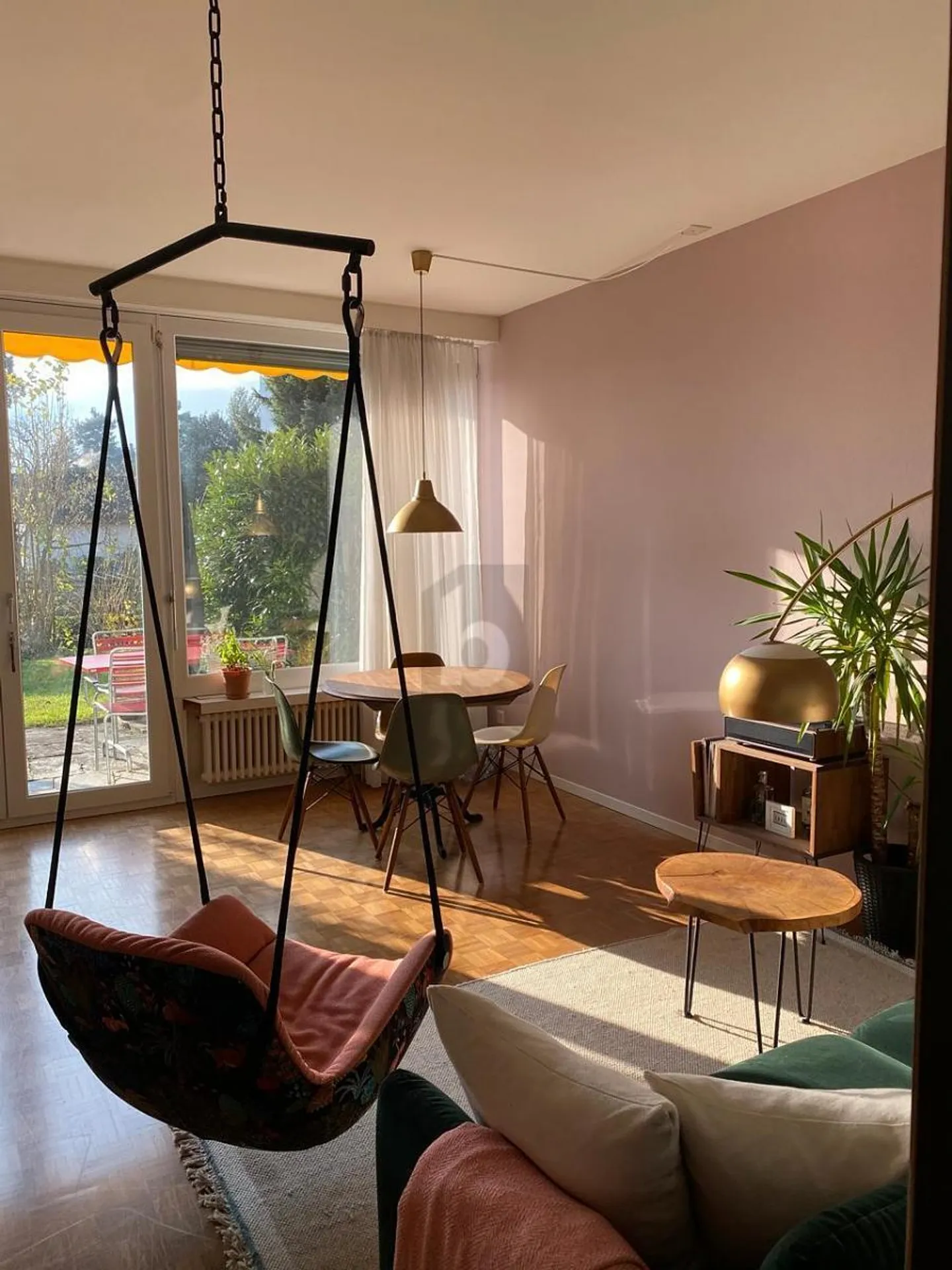 MÖBLIERT AM SEE MIT PRIVATEM BADEPLATZ - Foto 2 von 6